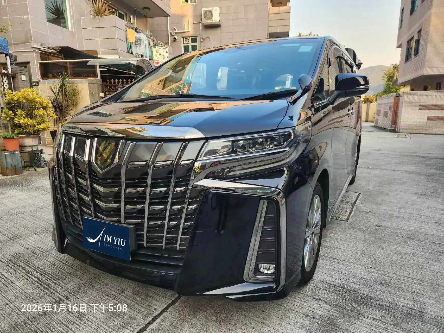 Alphard 黑色款